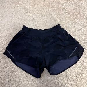 Camo lululemon shorts!!